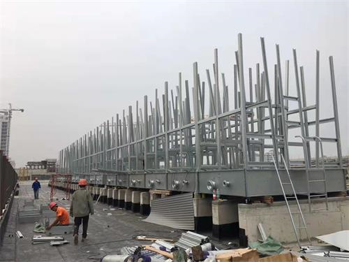 冷卻塔廠家解答冷卻塔的應(yīng)用(玻璃鋼冷卻塔和鋼結(jié)構(gòu)冷卻塔)